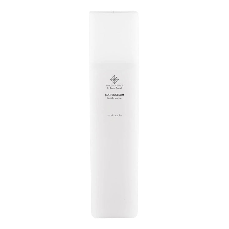 Soft Blossom – Facial Cleanser (130ml)